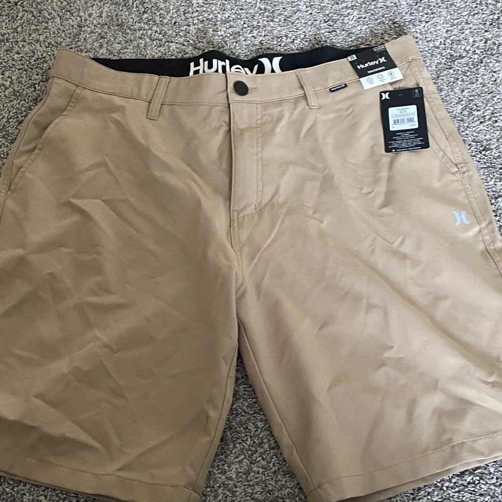 Hurley Men's Tan Flat Front Short Bundle